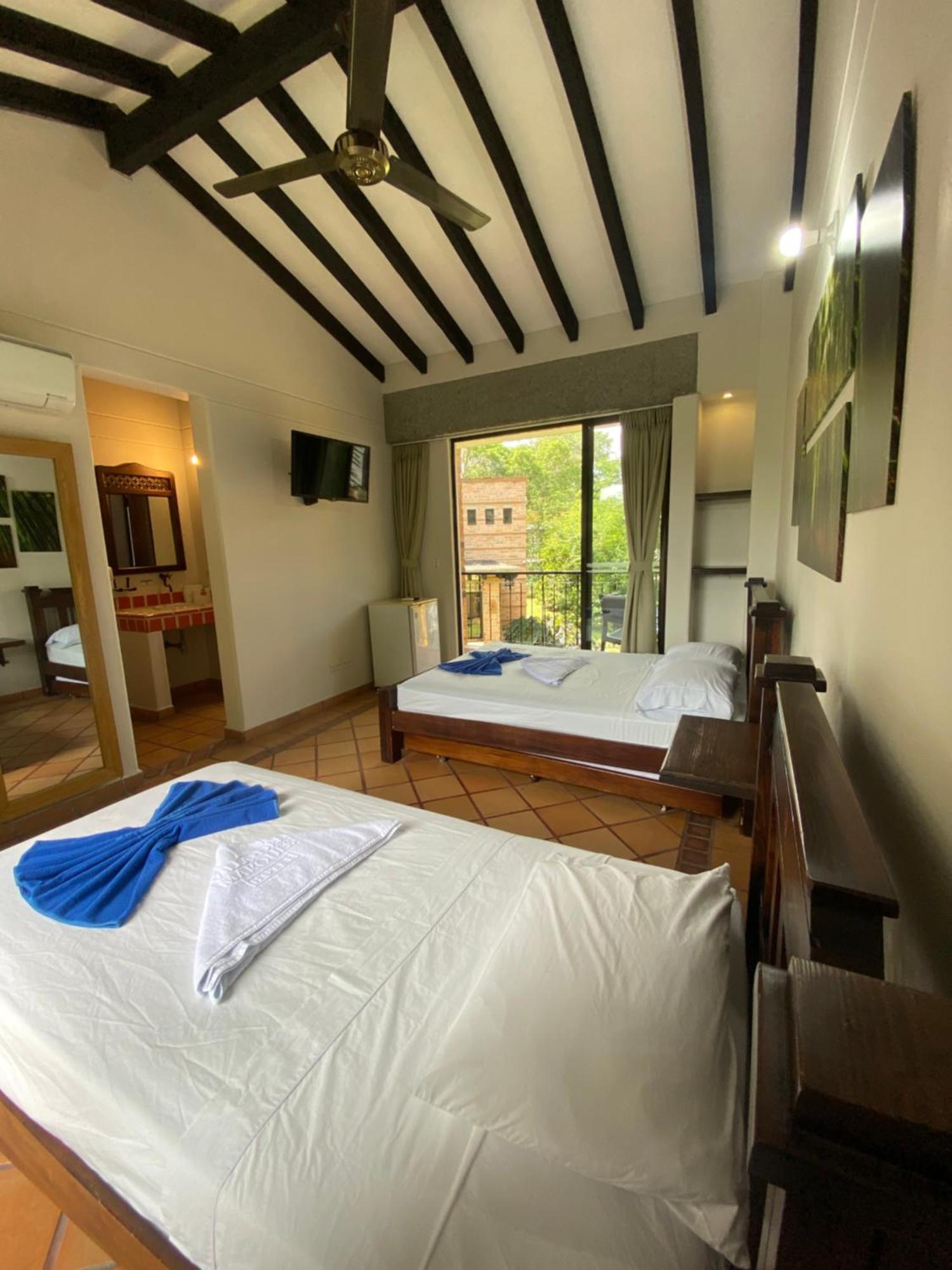 Hotel Villa Del Marques โซเปตราน ภายนอก รูปภาพ