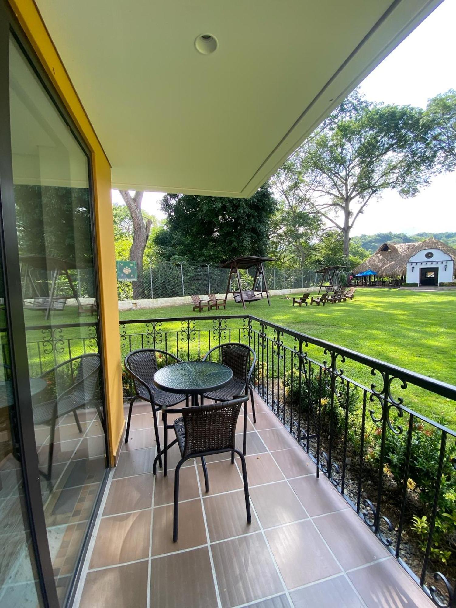 Hotel Villa Del Marques โซเปตราน ภายนอก รูปภาพ